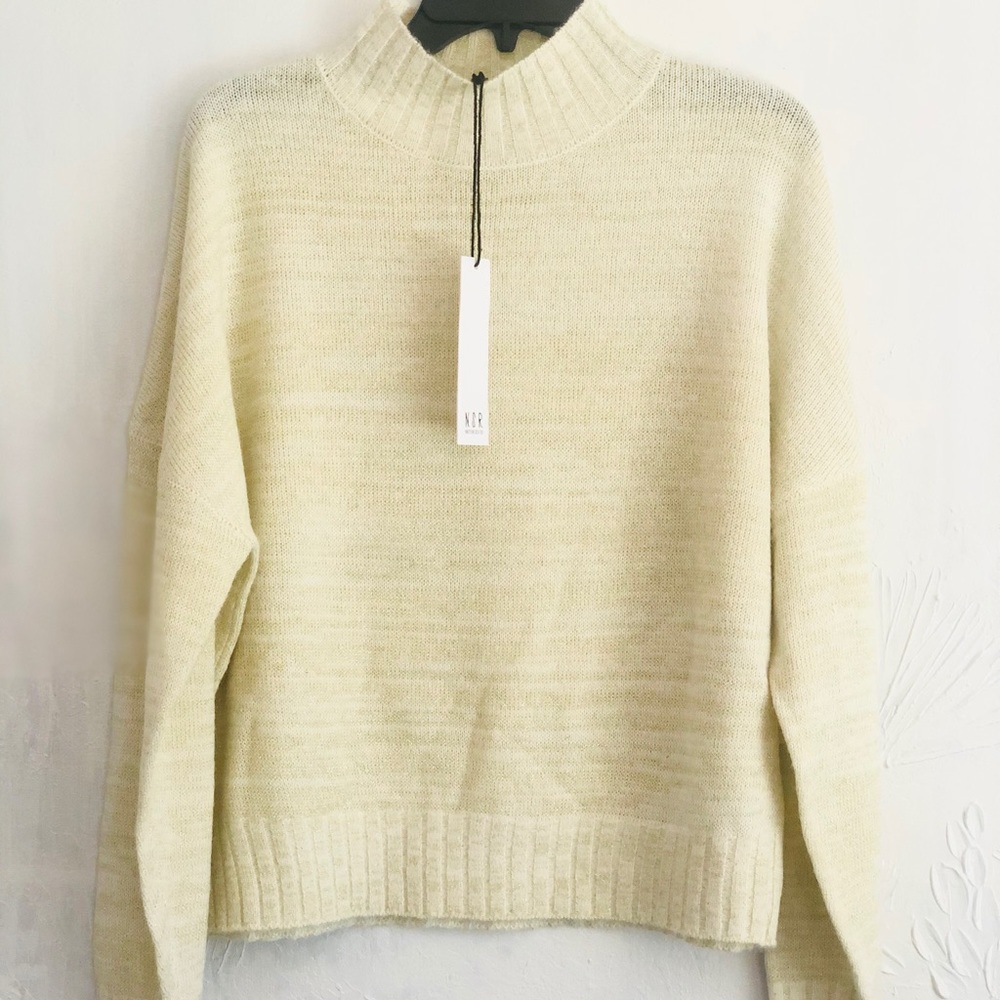 NWT - NSR Wool Blend Cream & Gold Sweater